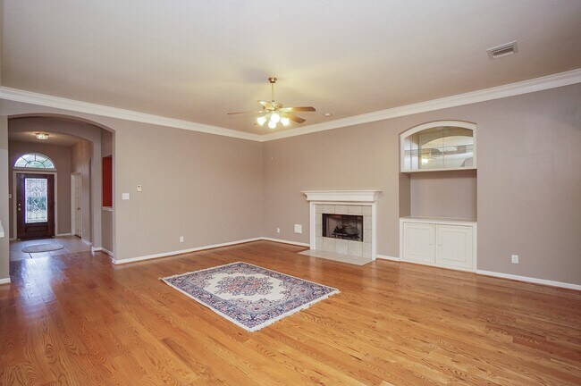 Building Photo - 9914 Clear Meadow Ln