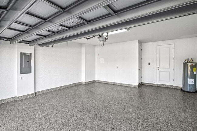 Building Photo - 7841 Bristol Cir