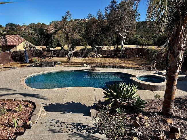 Building Photo - 23357 Glenn Ellen Way