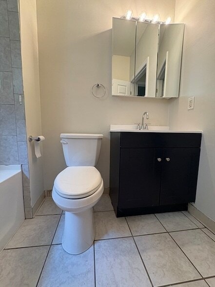 Building Photo - 15 Oakes Ave