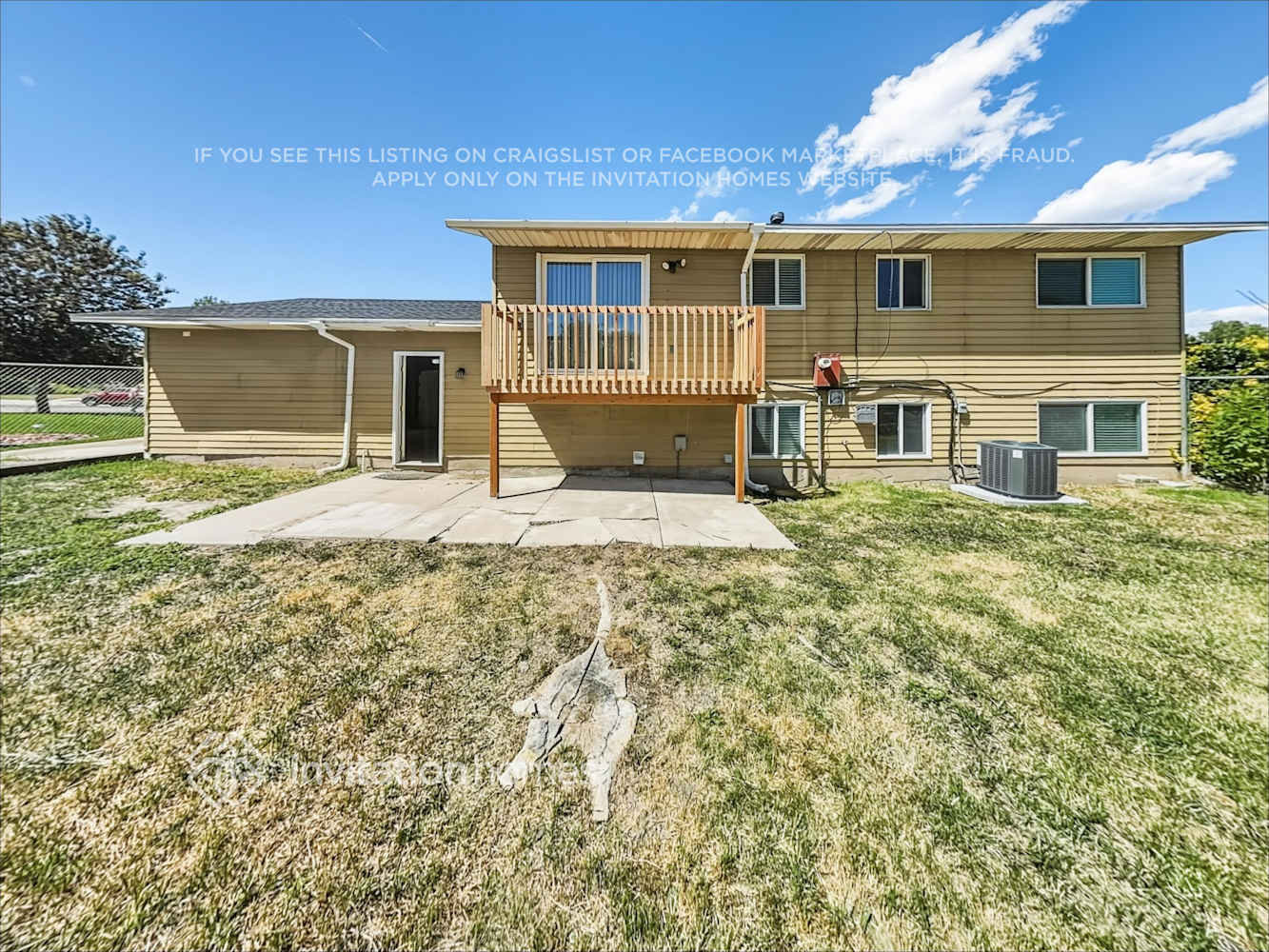 Building Photo - 2611 Castle Oaks Cir