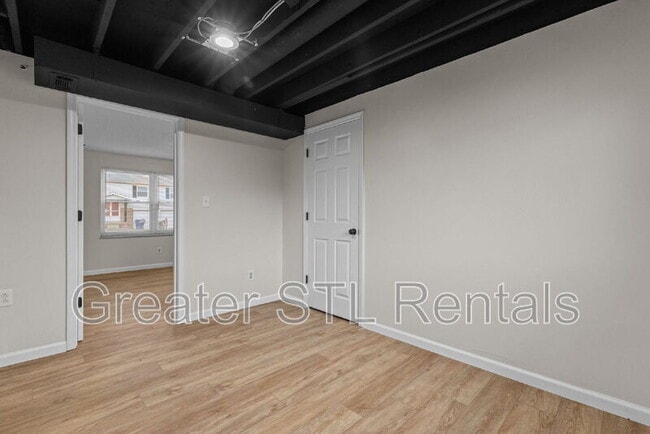 Building Photo - 2344 White Ash Ct