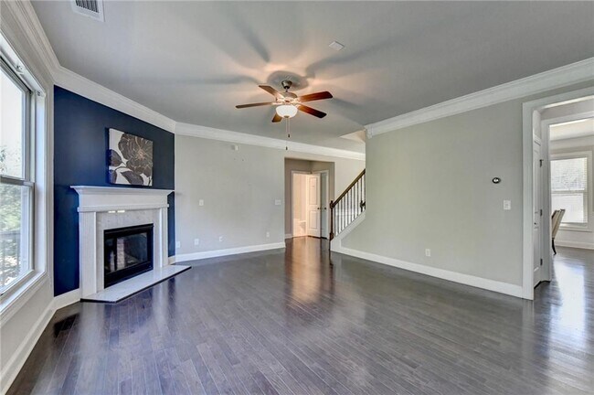 Building Photo - 3860 Grandview Manor Dr