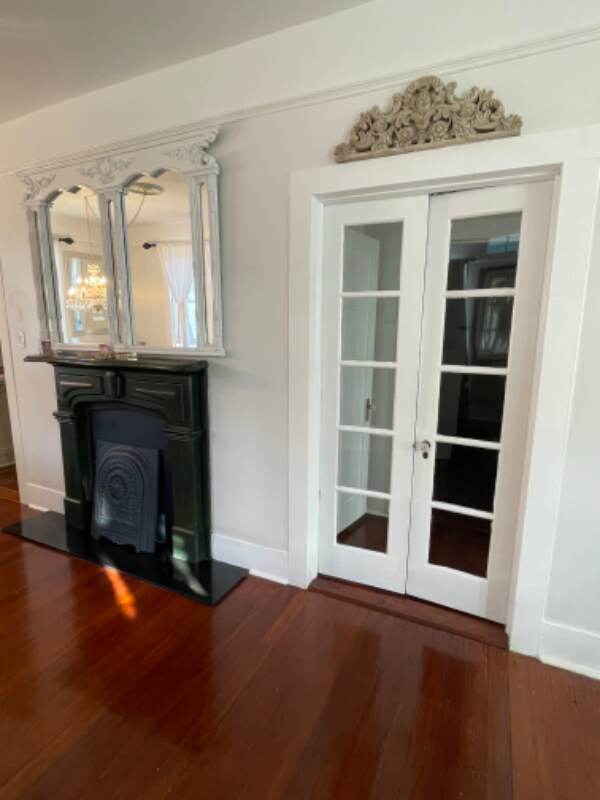 Building Photo - 2004 Royal St