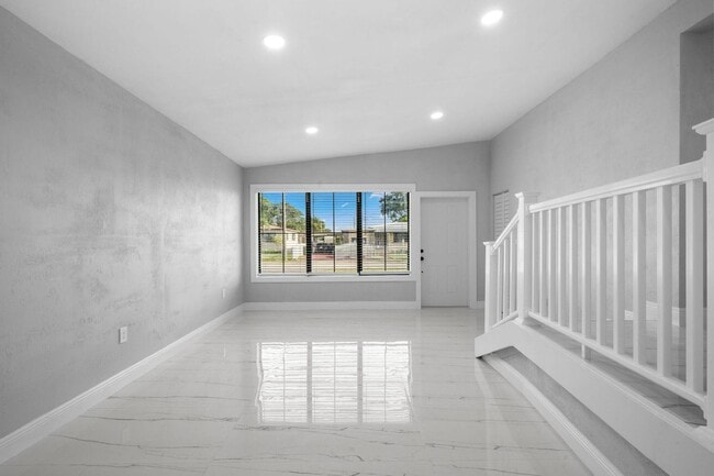 Building Photo - 1300 NW 90th St