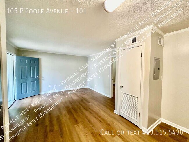 Building Photo - 105 P'Poole Ave