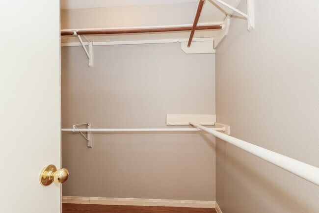 Building Photo - 12231 Innisfall Cir