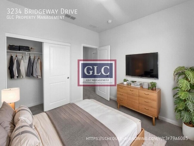 Building Photo - 3234 Bridgeway Dr