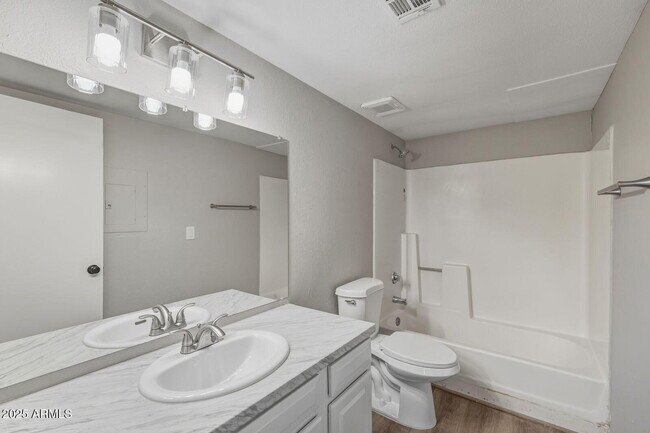 Building Photo - 9953 E Billings St