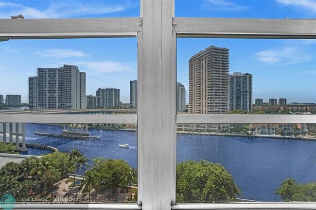 Building Photo - 19390 Collins Ave