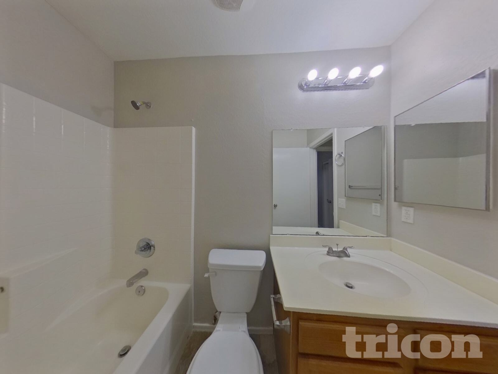 Building Photo - 35770 W Velazquez Dr