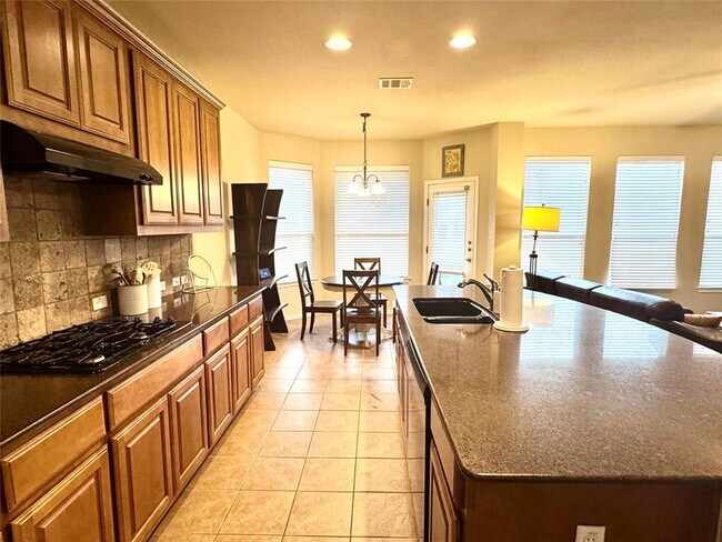 Building Photo - 73 White Magnolia Cir