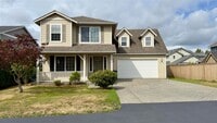 Building Photo - 3 Bedroom, 2.5 Bathroom house!!