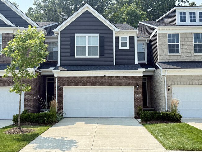 Primary Photo - 2809 Willow Ct