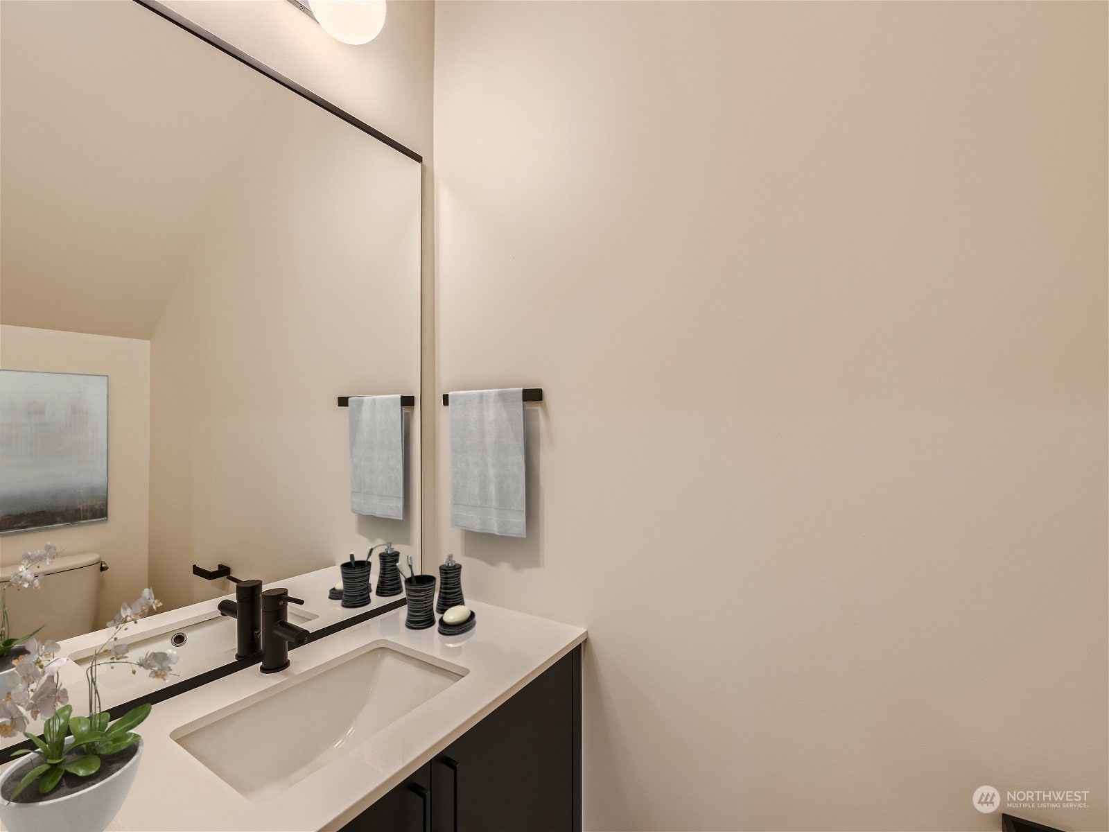 Downstairs Bathroom - 10346 Wallingford Ave N