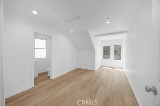 Building Photo - 308 N Catalina Ave