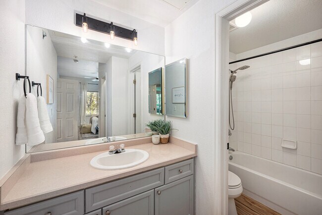 Building Photo - 8400 S Upham Way