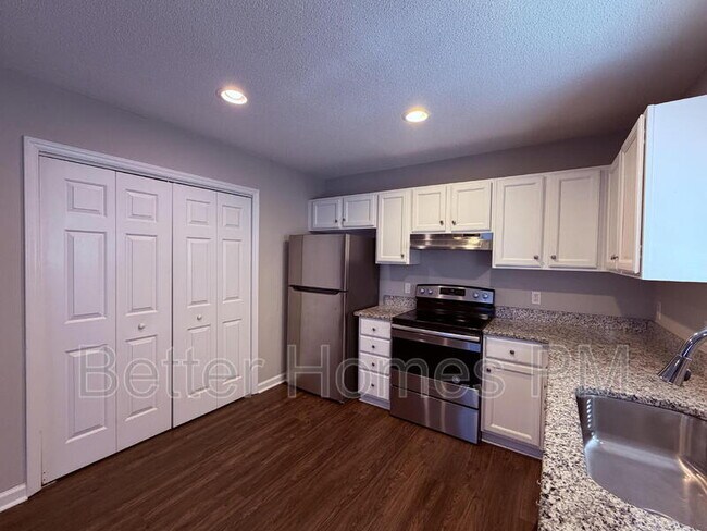 Building Photo - 5716 Woof Pl