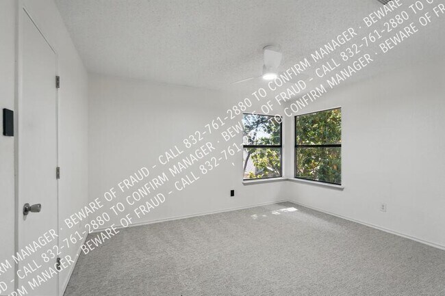 Building Photo - 521 Bent Creek Dr