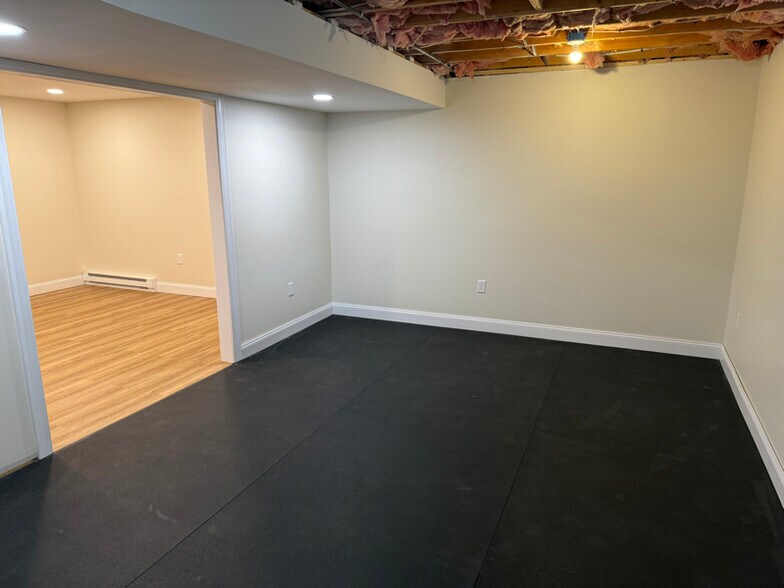 Building Photo - 125 Fieldstone Dr