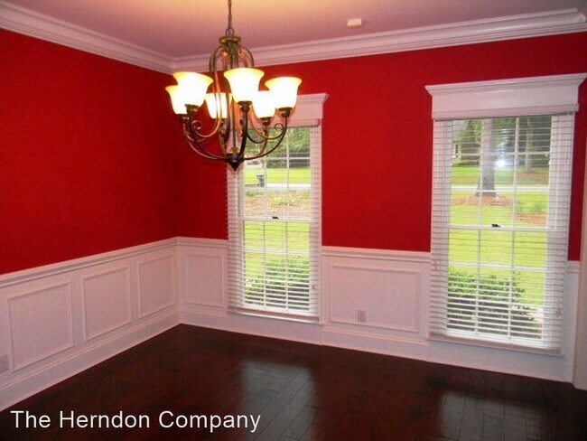Building Photo - 4 br, 2.5 bath House - 797 Lake Laurie Drive