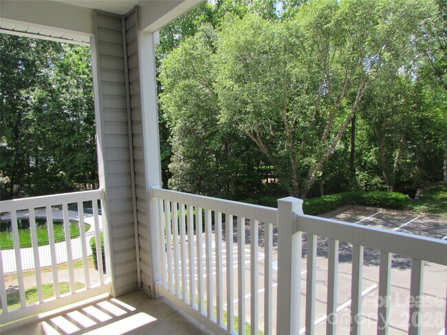 Building Photo - 21725 Aftonshire Dr