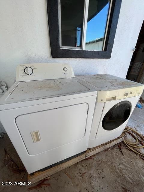 Building Photo - 812 S Greenleaf Ln