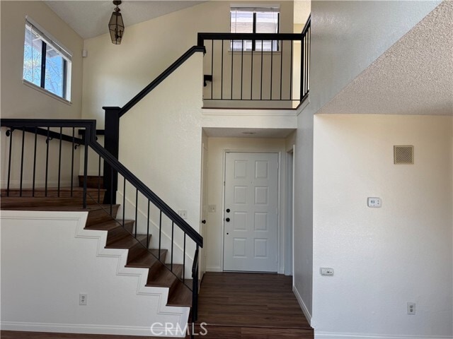 Building Photo - 4686 Canyon Park Ln