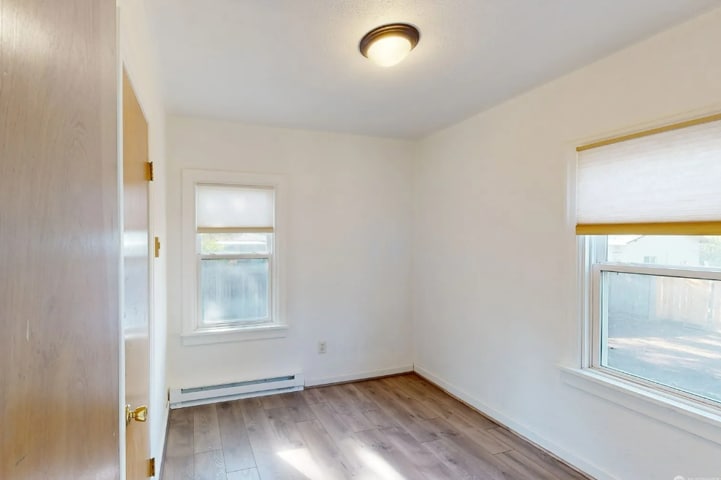 2nd BR - 605 W Whitman Dr