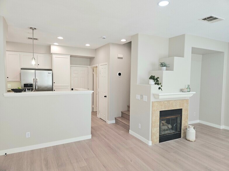 Building Photo - 41764 Ridgewalk St