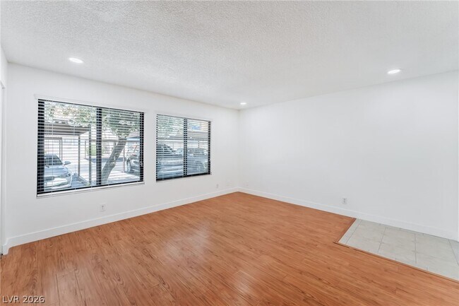 Building Photo - 4361 Gannet Cir
