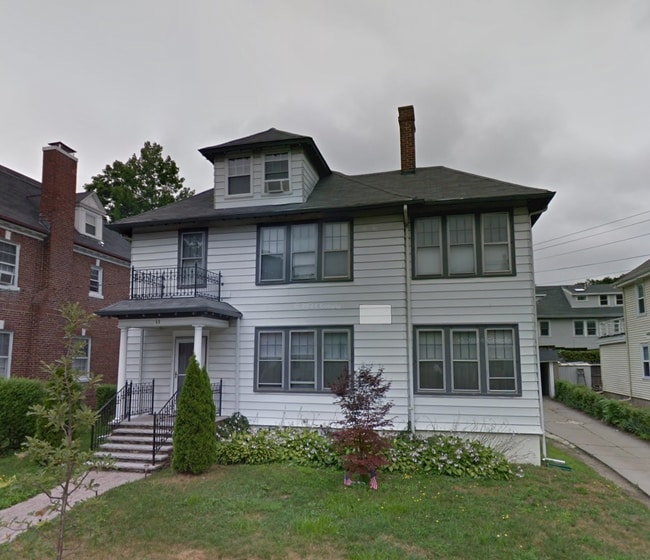 Building Photo - 68 Manet Rd