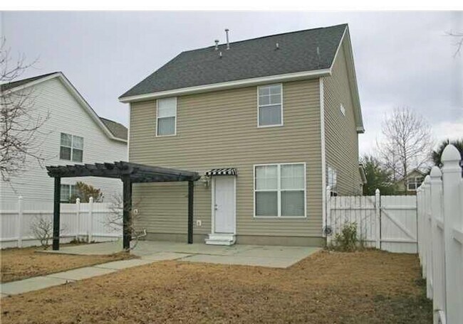 Building Photo - Bluffton Park - 19 Fourth Ave