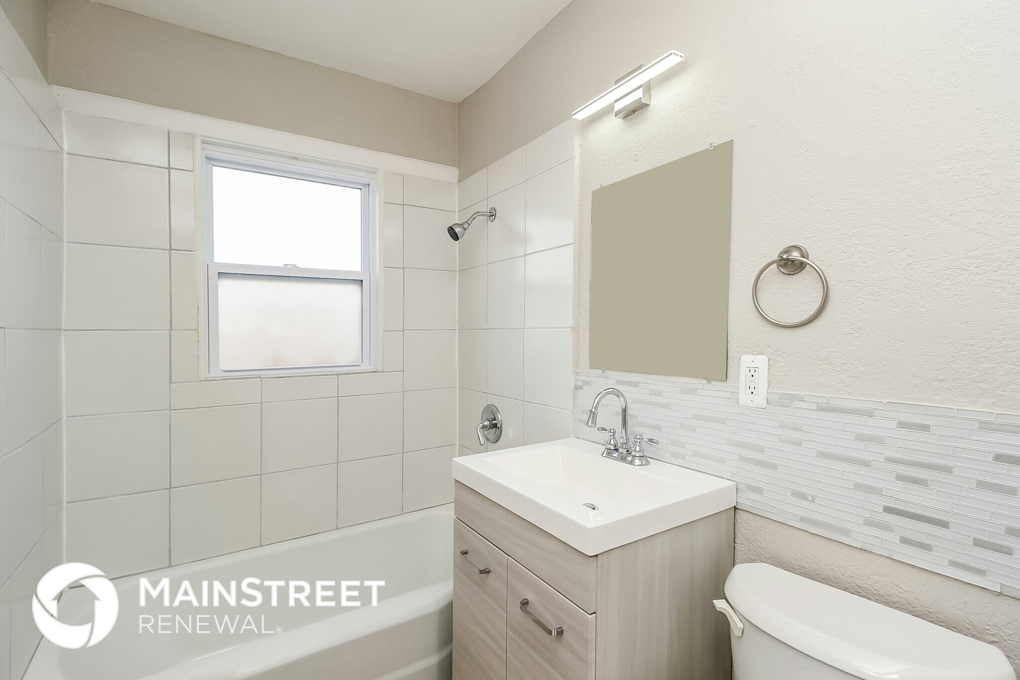 Building Photo - 7909 Garfield Ave