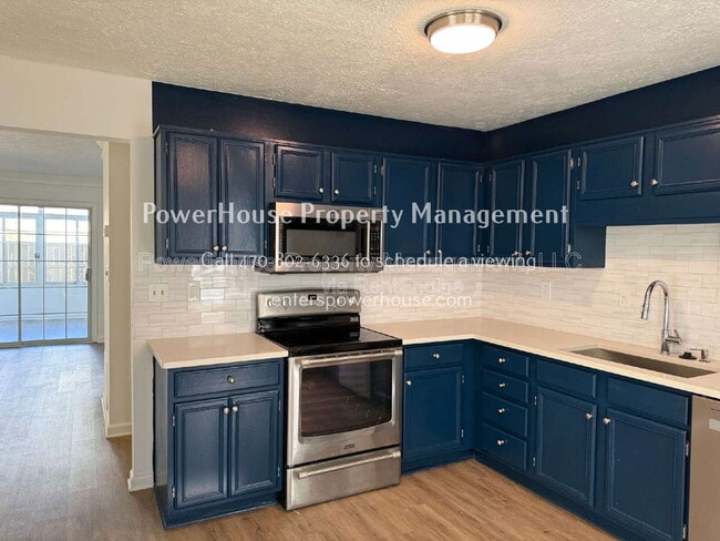 Building Photo - 3859 Meadow Creek Dr