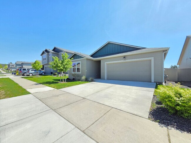 Building Photo - 5711 W Georgetown Ln