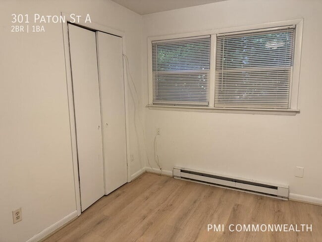 Building Photo - 301 Paton St