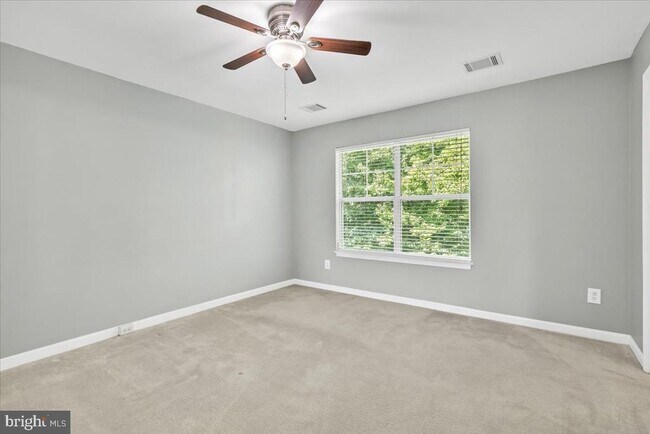 Building Photo - 11616 Nellings Pl