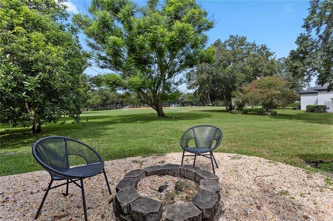 Building Photo - 1393 Stanfield Cove