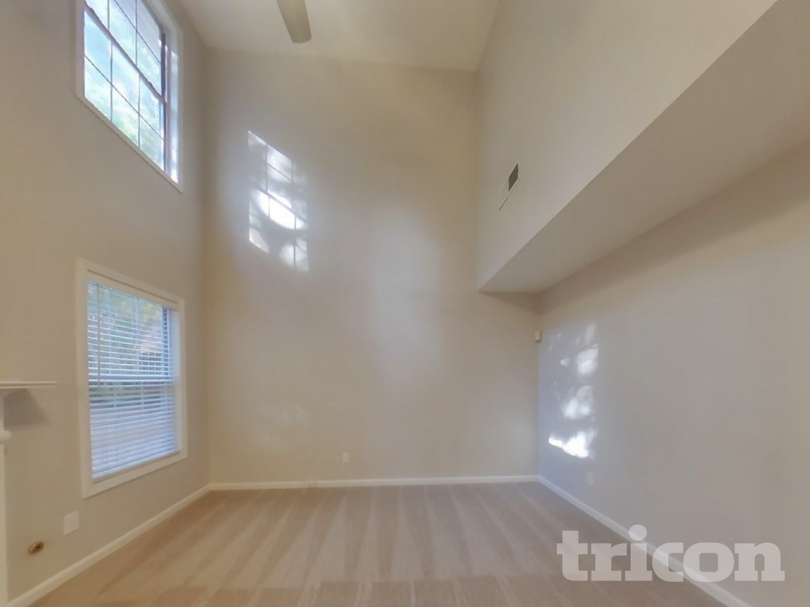 Building Photo - 1221 Wandering Vine Ct SE