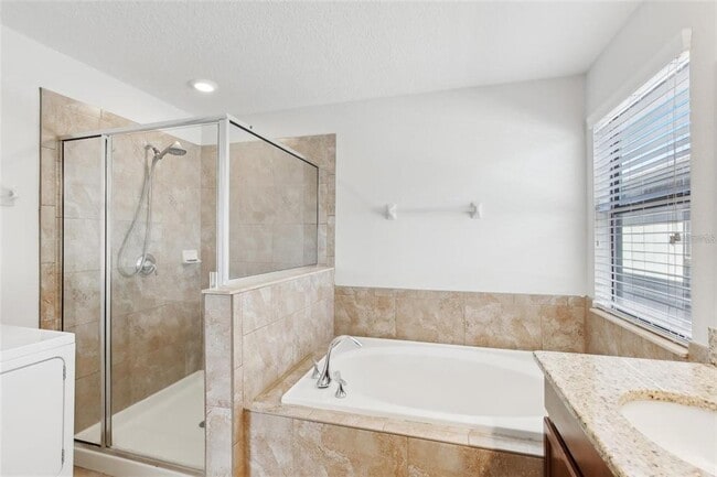 Building Photo - 1119 Ballard Green Pl