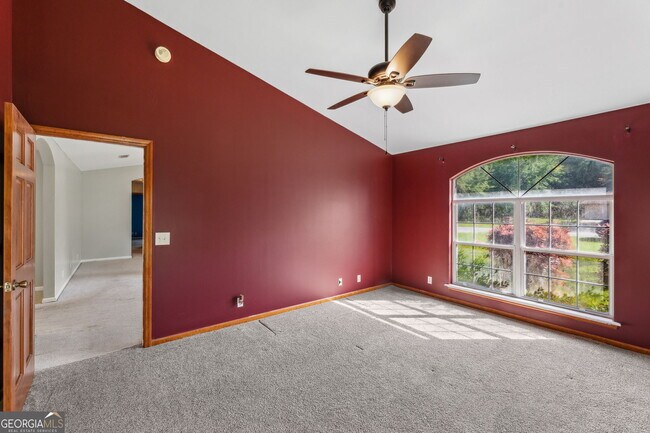 Building Photo - 81 Retreat Pl