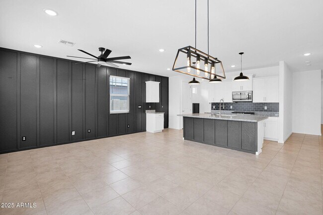 Building Photo - 22538 E Quintero Rd