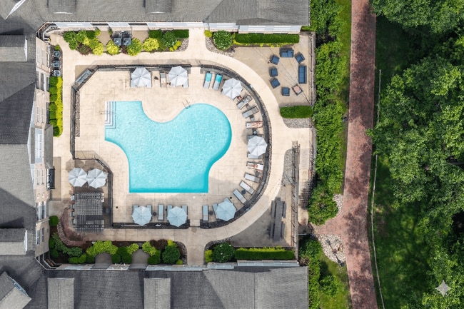 Building Photo - Merion Riverwalk Apartment Homes