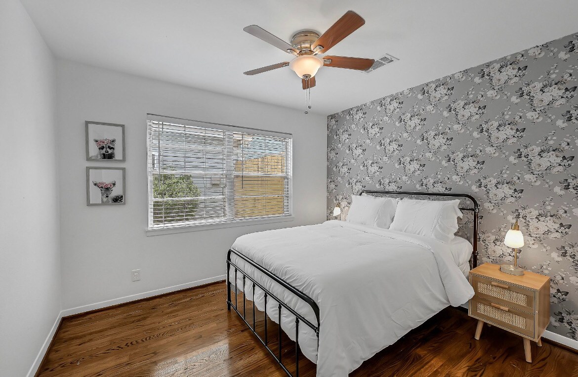 Secondary bedroom - 5415 Carew St