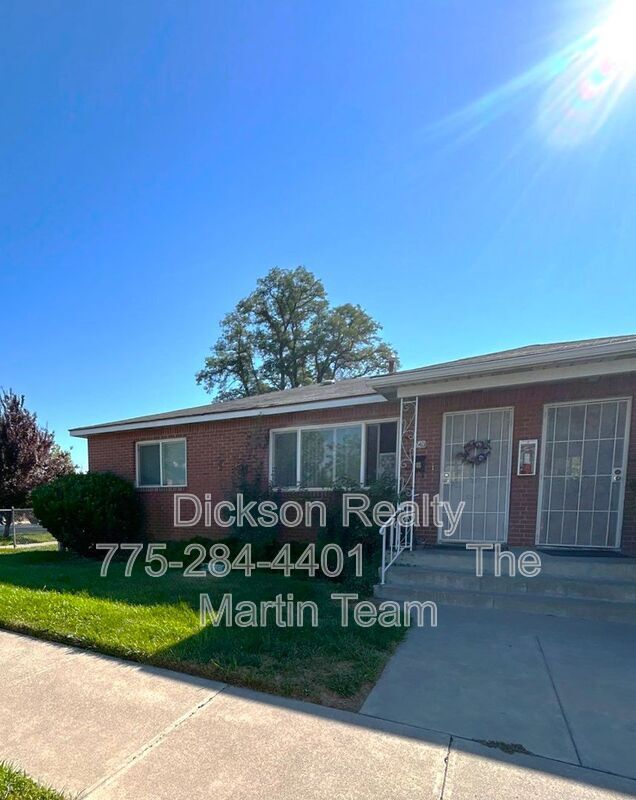 Building Photo - 240 18th St