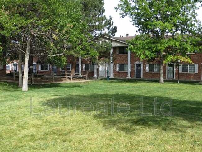 Primary Photo - 13928 E Utah Cir
