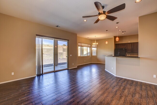 Building Photo - 3 bed, 2 bath Granville Home for Rent!