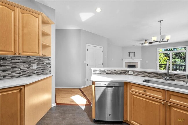 Building Photo - 15097 Spy Glass Ln