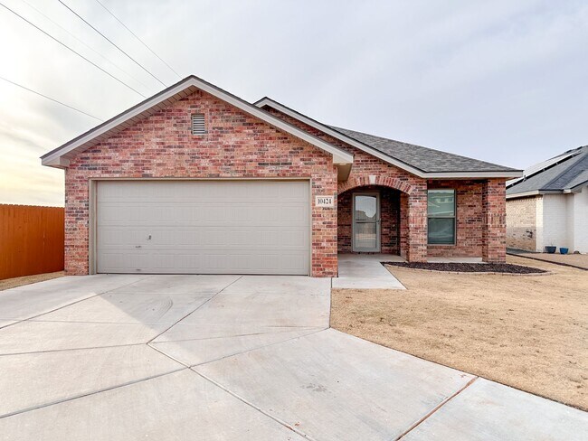 Building Photo - 3/2/2 Home in Windstone!